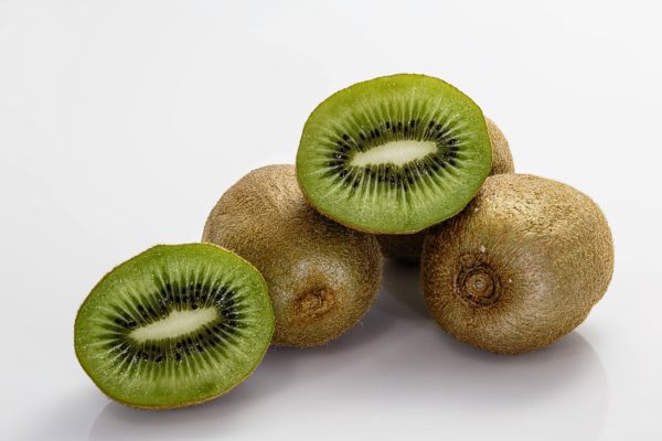 Why and How Should I Grow Kiwi Plants in My Garden?